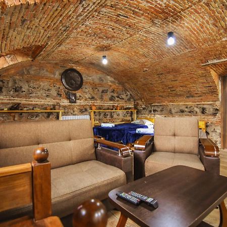 Guest House Kakabadzeebi 9 Tbilisi Bagian luar foto