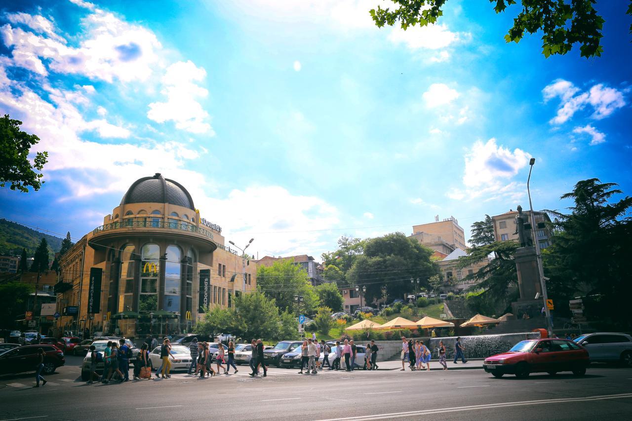 Guest House Kakabadzeebi 9 Tbilisi Bagian luar foto